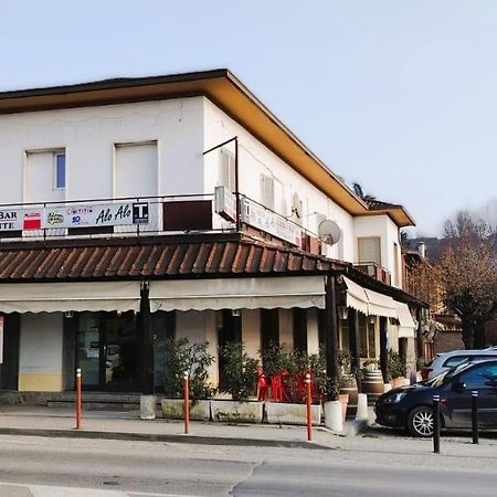 Alo Alo Albergo Casteggio Zewnętrze zdjęcie