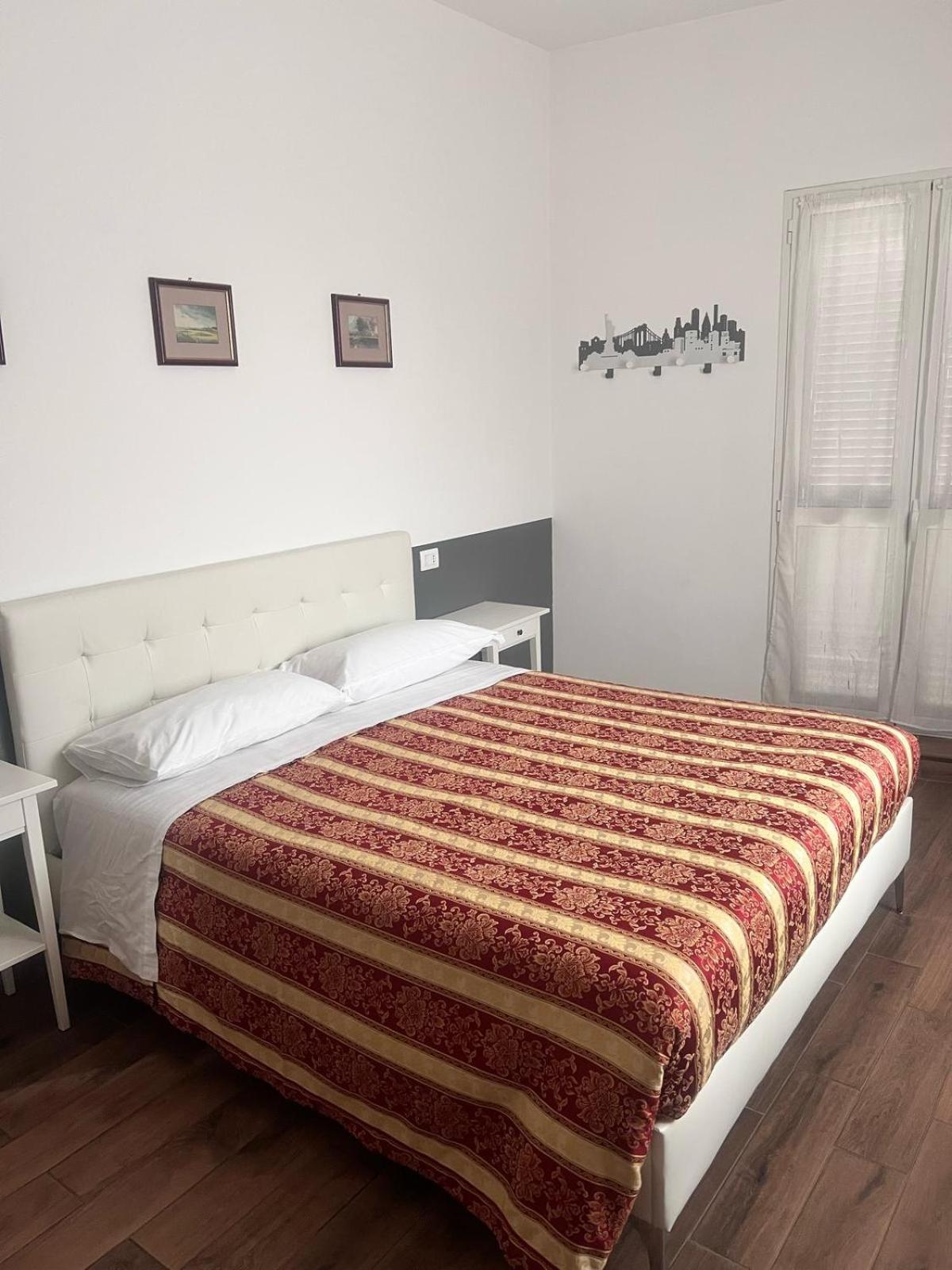 Alo Alo Albergo Casteggio Zewnętrze zdjęcie